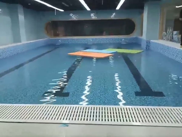 重庆泳池